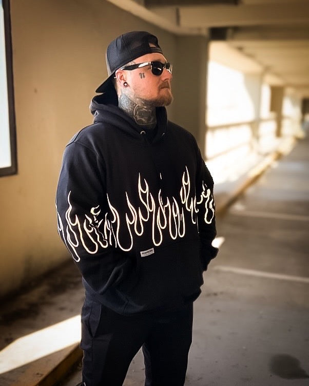 HELL RAISER - Vivid Black