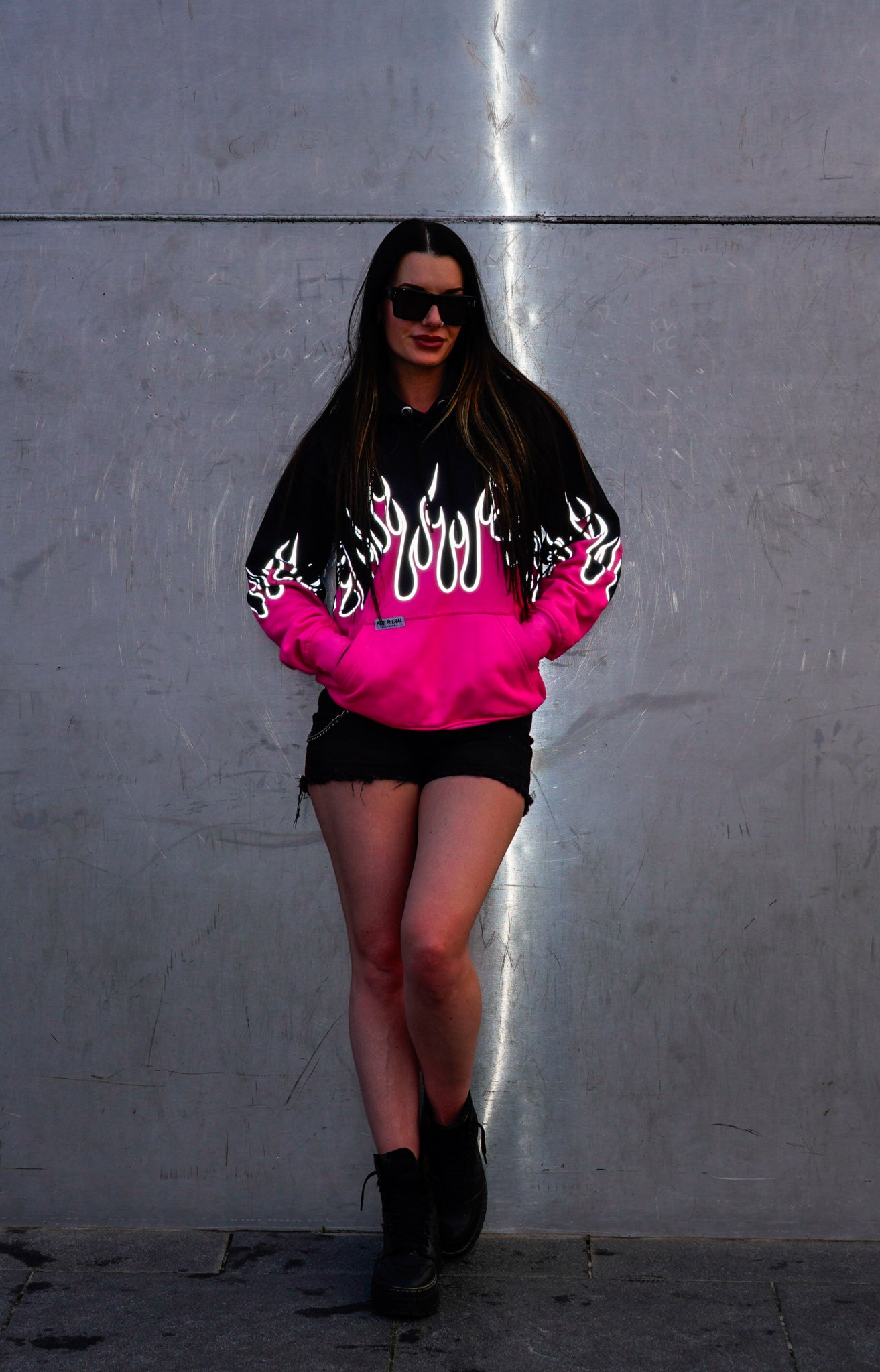 HELL RAISER - Hot Pink