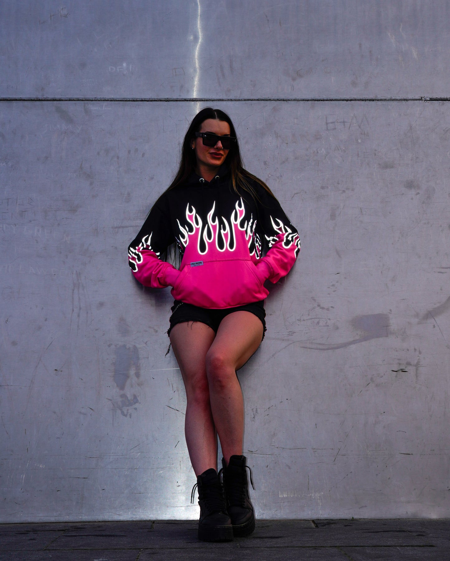 HELL RAISER - Hot Pink