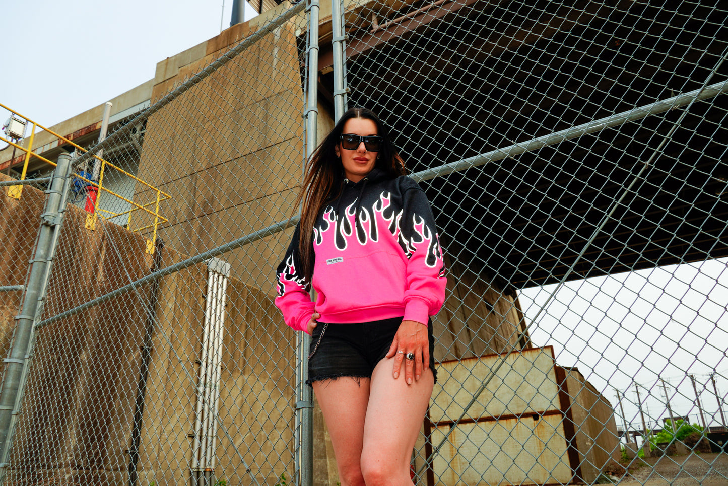 HELL RAISER - Hot Pink